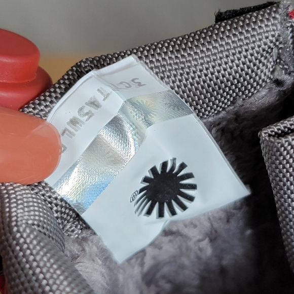 UGG Toddler Puffer Boot Weather Waterproof Boot - Picture 7 of 12